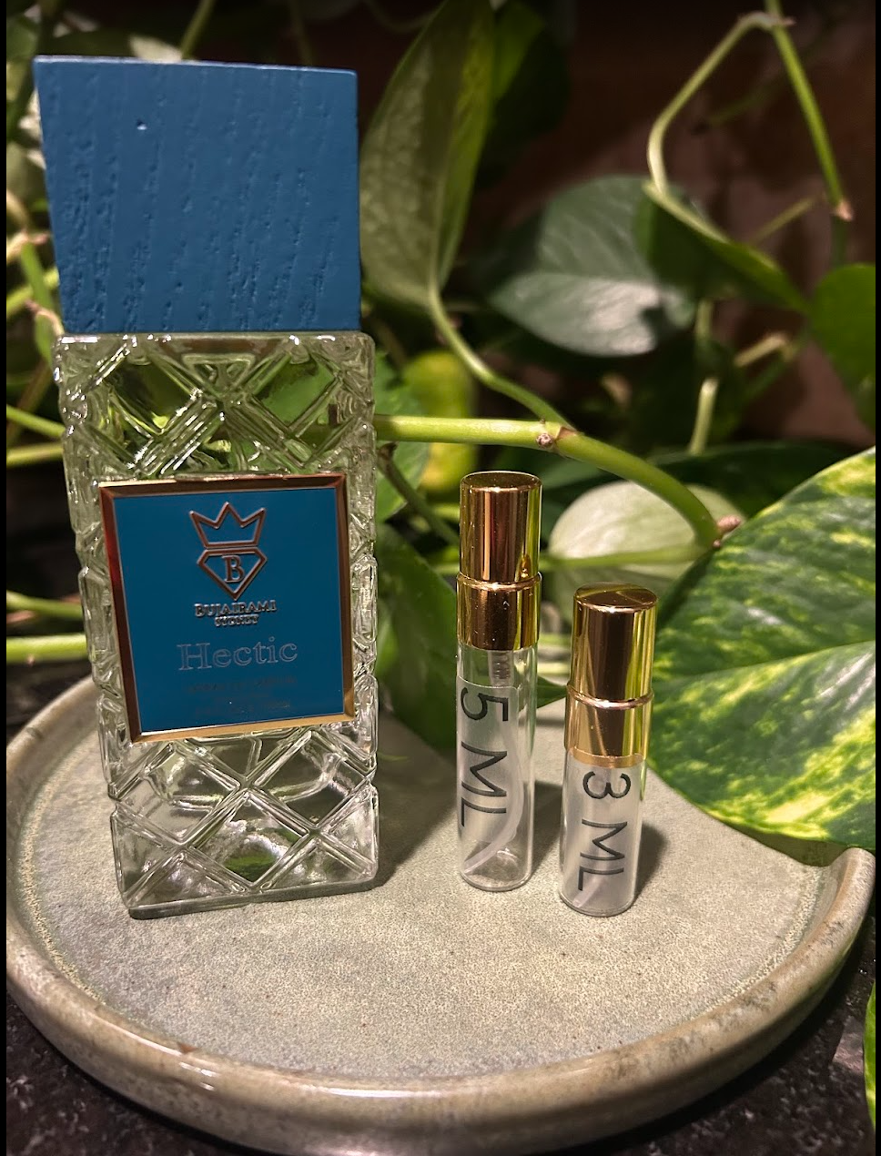 Bujairami Hectic | 2ml / 3ml / 5ml | Fragrance Decants | Samples | Tra ...